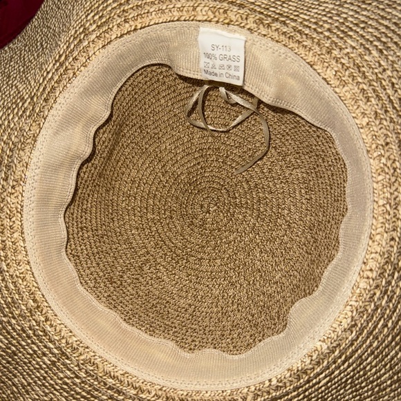 Chic Beige Sun Hat with Floral Scarf - Picture 4 of 5